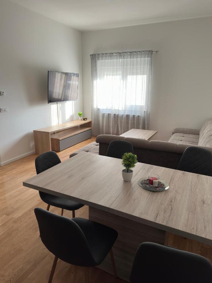 City Rent 1 Osijek Exterior foto